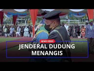 Jenderal Dudung Abdurachman Menangis Peluk Wisudawan Miskin yang Kini Jadi Prajurit TNI cover